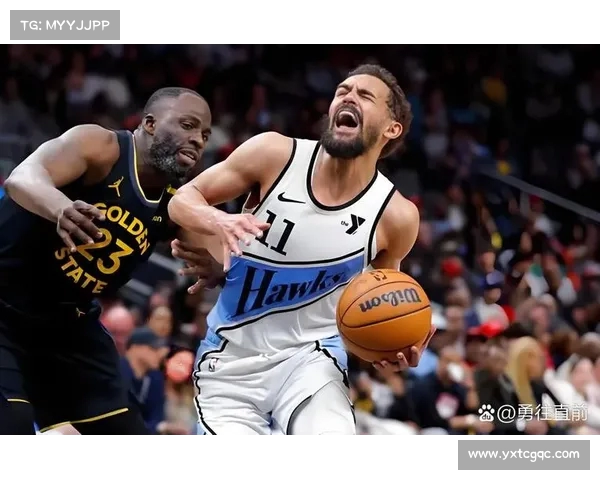 NBA绝对统治力的背后:球员表现、战术创新与历史对比的深度解析 NBA绝对统治力的背后:球员表现、战术创新与历史对比的深度解析