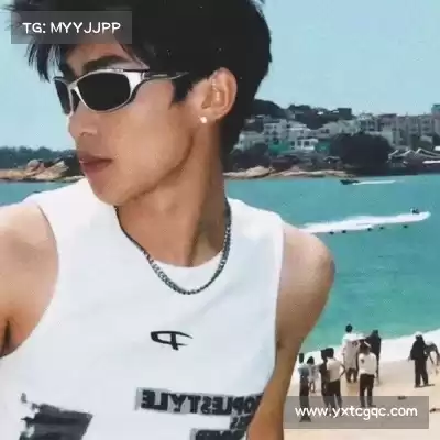 卫菡杉
